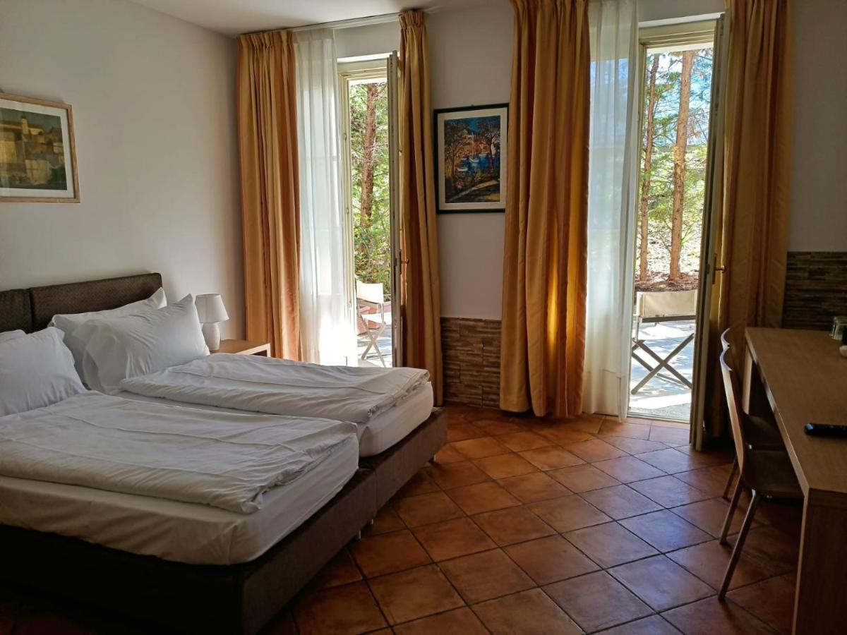 Aquazzurra Resort & Aparthotel Cannobio Exterior photo